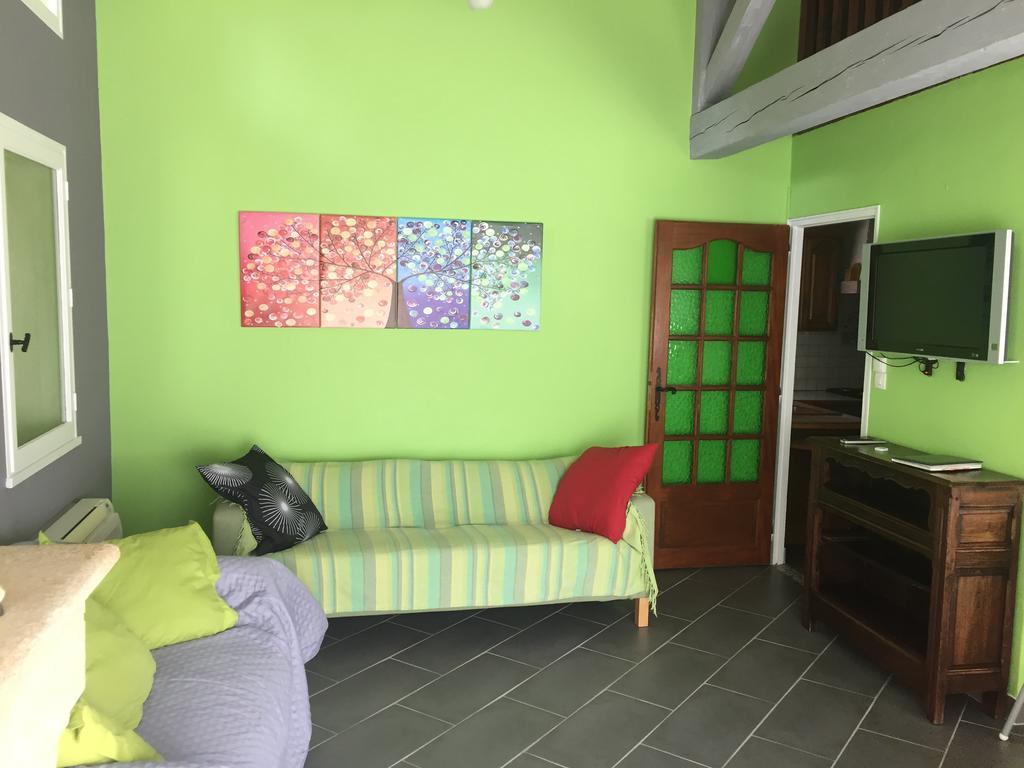 Villa La Marpierre Mondragon Luaran gambar